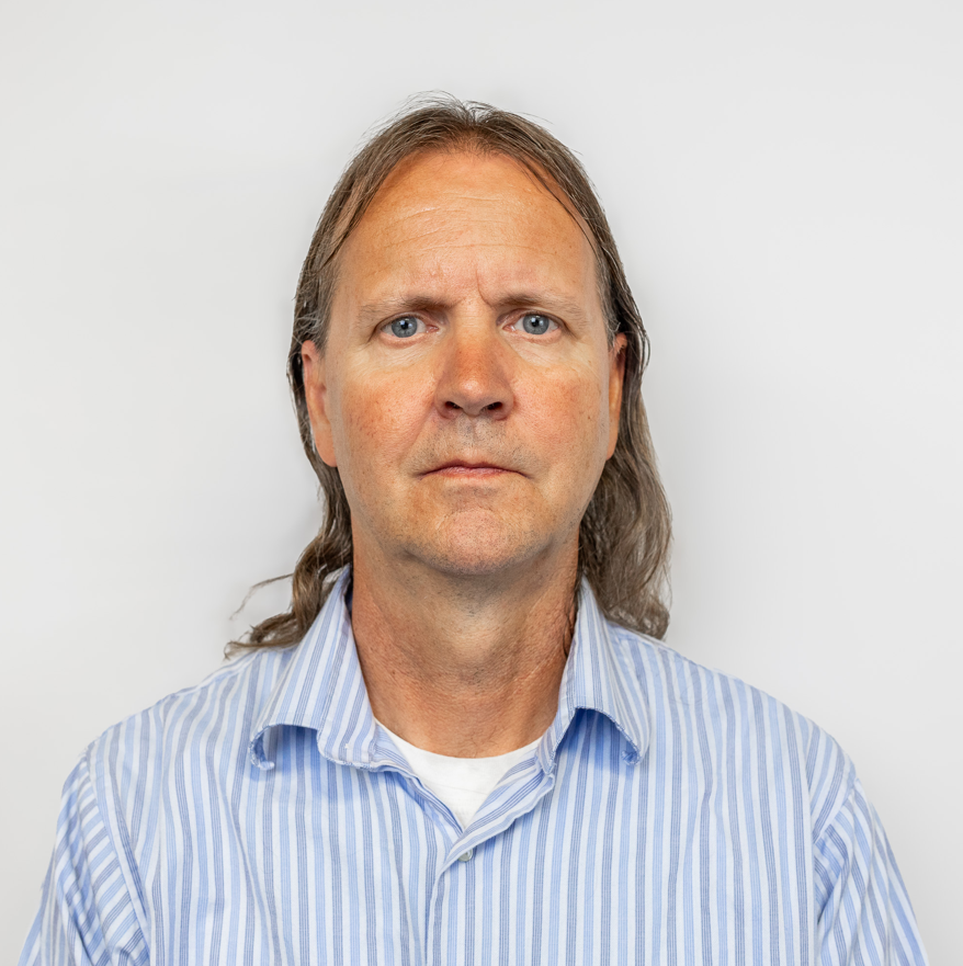 Dr. Gary Bowlin