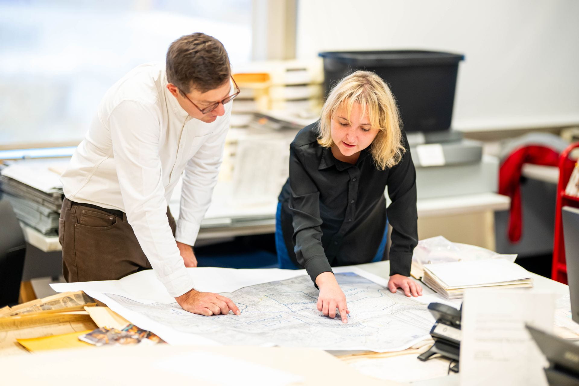 Dr. Donal Harris and colleague