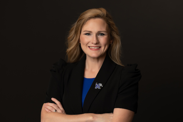 Lindsay Crews