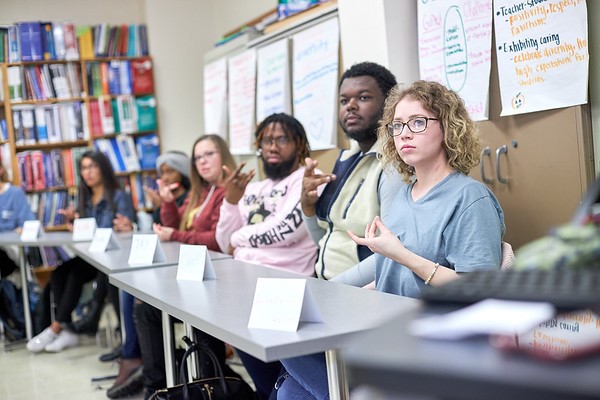 UofM ASL students practice signs in class