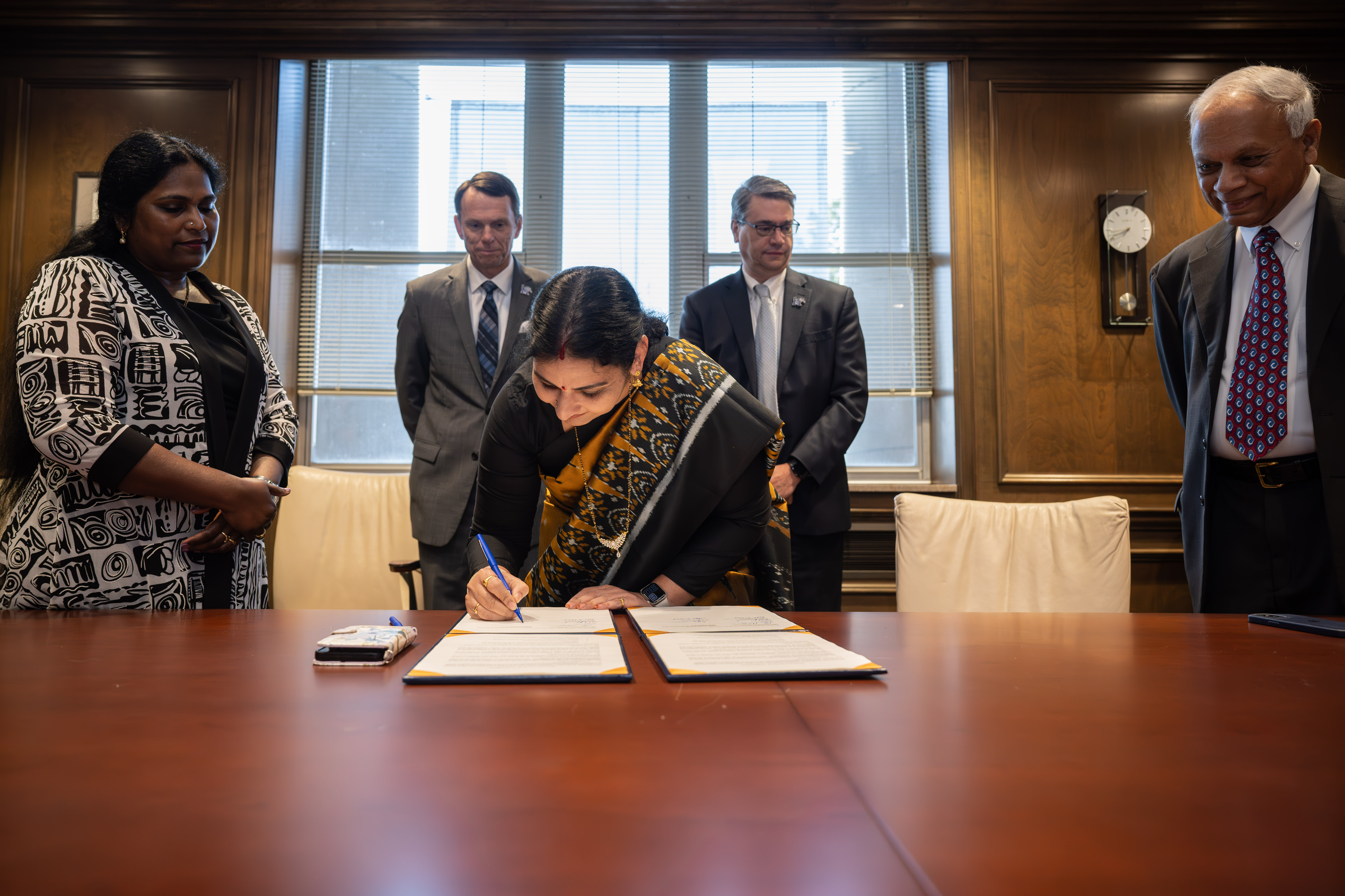 moa signing