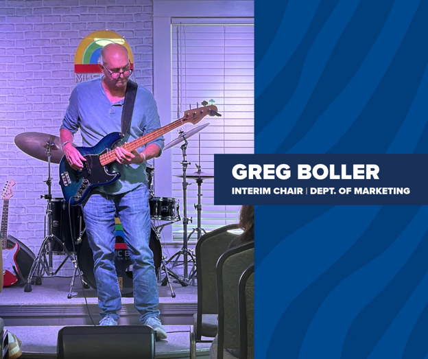 Boller playing guitar