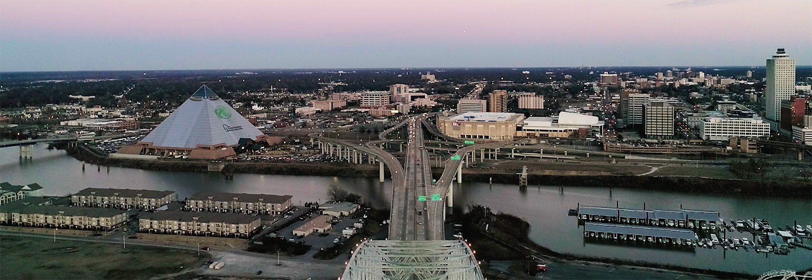Memphis skyline over Mississippi River 
