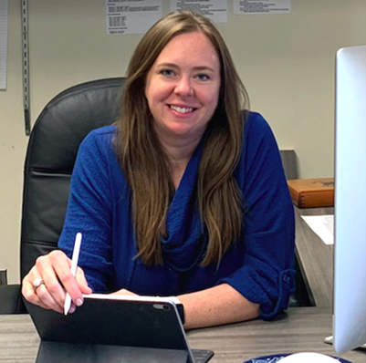 Dr. Deranda Lester Headshot