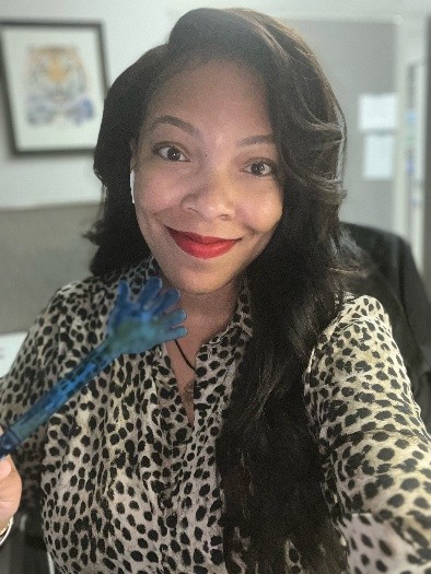 Angela Graves selfie