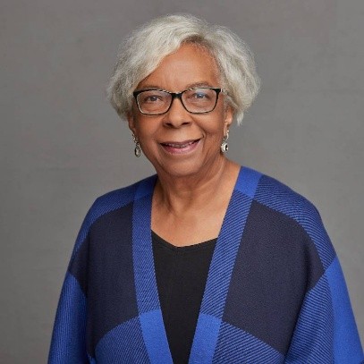 Dr. Beverly Bond headshot