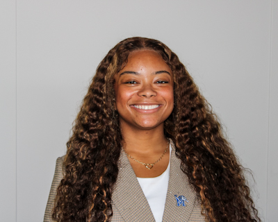 Photo of GROWWTH staff member Chanise Thompson