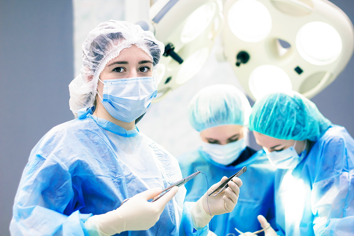 Surgical Technology - College of Health Sciences - The University of