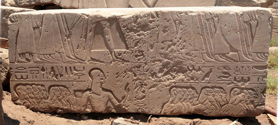 block with Ramesses II's sons leading Hittite prisoners