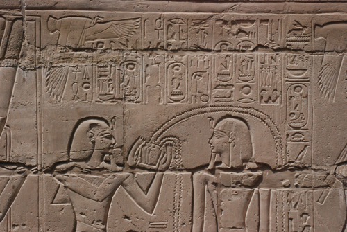 Plate 48 (B92) - Ramesses II purifying a statue of Sety I