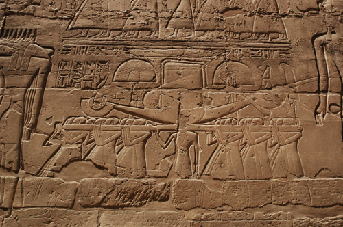 Plate 53 (B99-100) - Ramesses II censing the procession of barks of the Theban Triad followed by Sety I