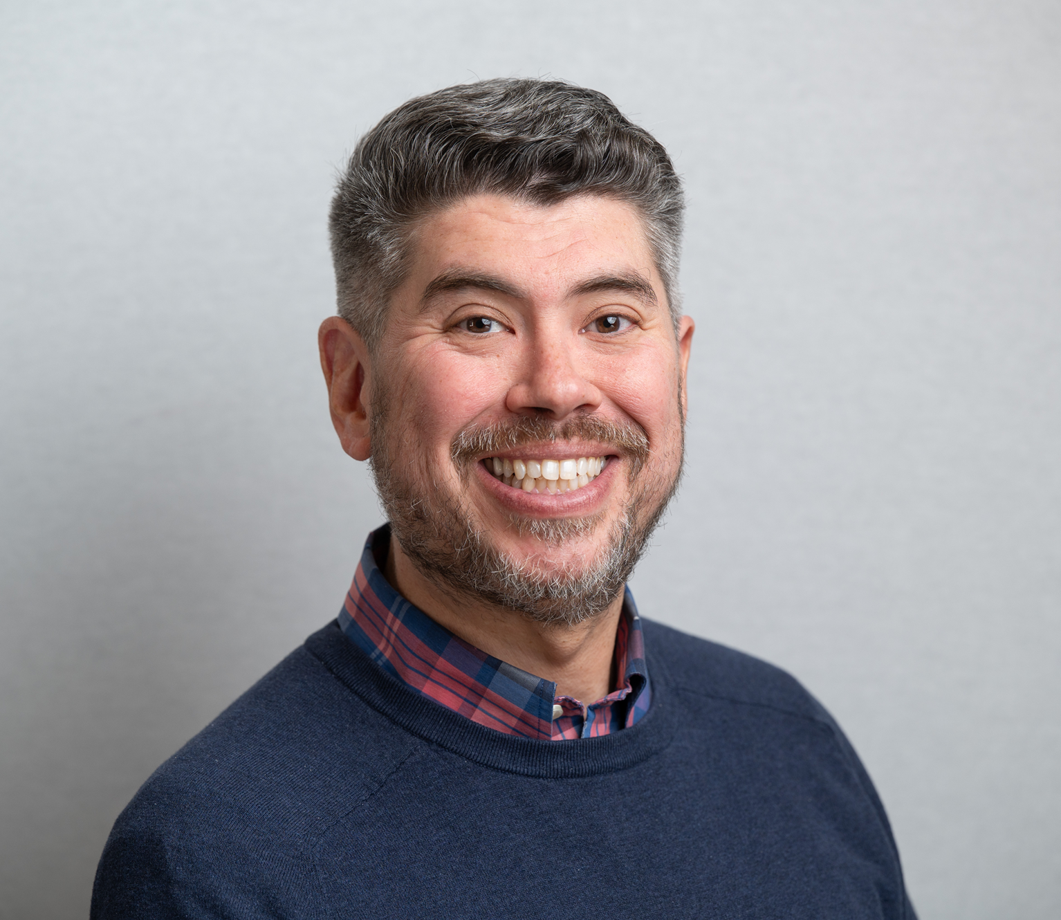 ryan jones headshot