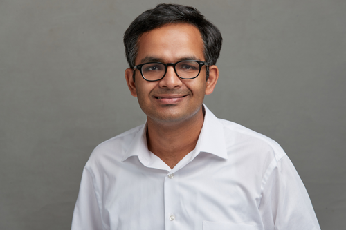 Srikar Velichety headshot