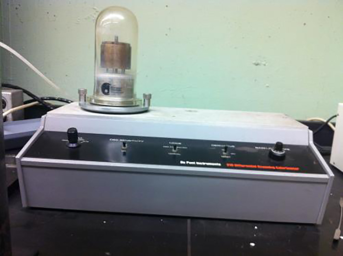Differential Scanning Calorimeter Differential Scanning Calorimeter