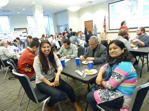 Department of Physics 2016 Trivia Night Photo Gallery45