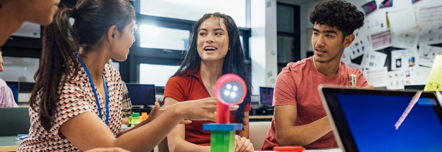 Decorative image - EL 2024 Fall