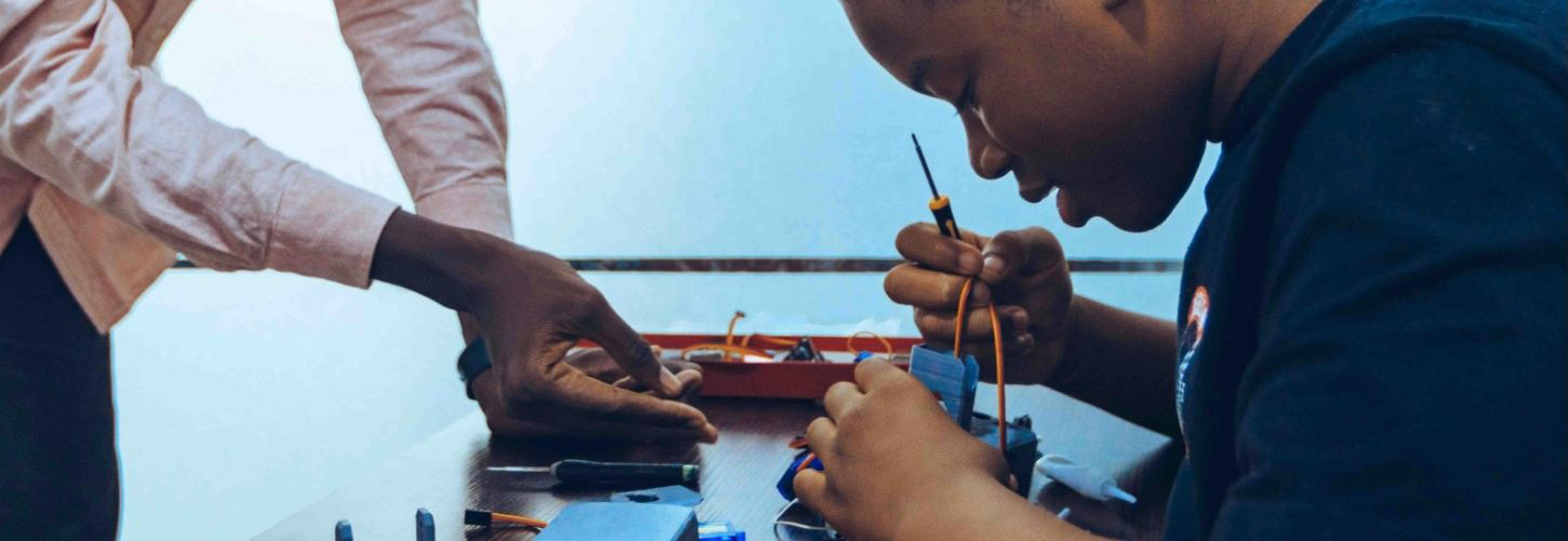 Decorative image - EL 2025 Fall